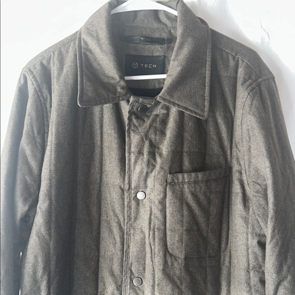 Tumi Tech Men's Brown Quilted‎ Jacket - Picture 3 of 8